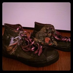 Joker Converse